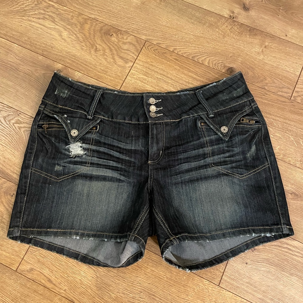 Almost Famous Jean Shorts Sz 18